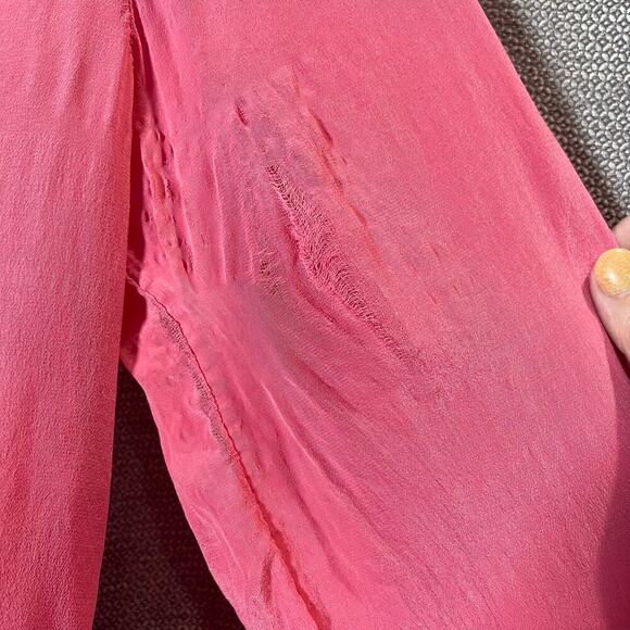 Banana Republic Pink Long Sleeve Button Down 100% silk Size 12 Flawed - Picture 7 of 10
